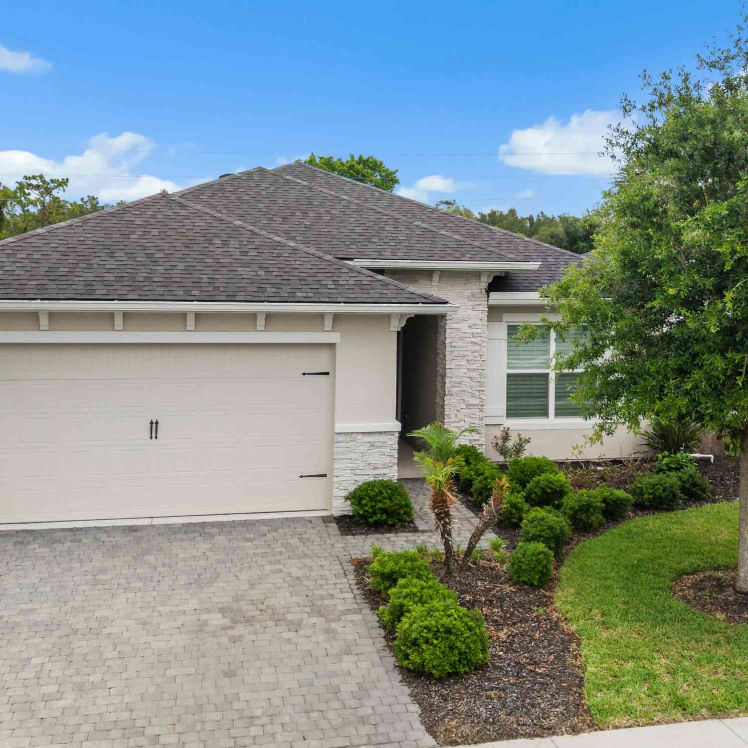 Homes For Sale - 6243 Woodhaven Village Drive<br/> Port Orange, FL 32128