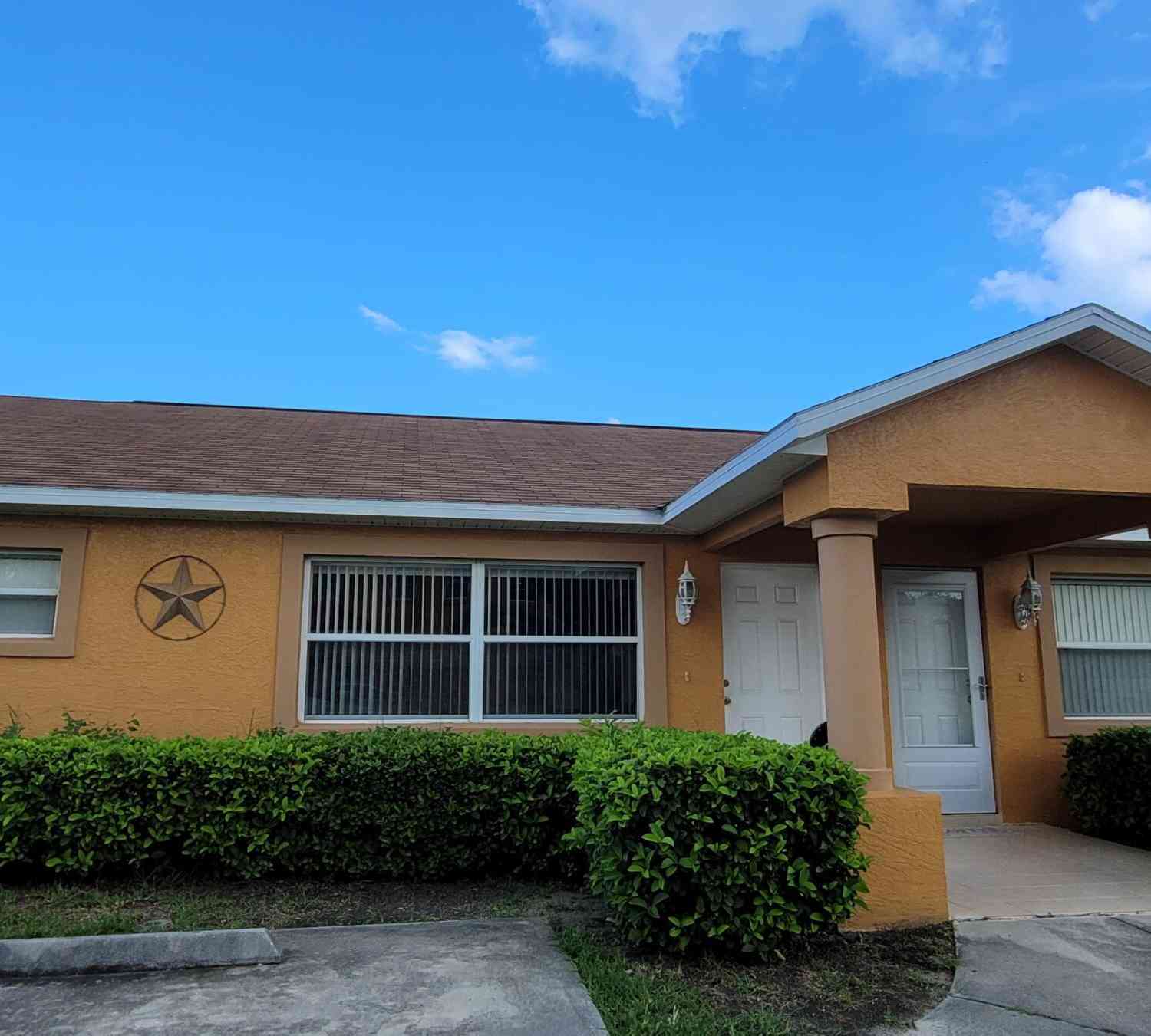 Multifamily For Rent - 249 College Park Drive<br/> Daytona Beach, FL 32114