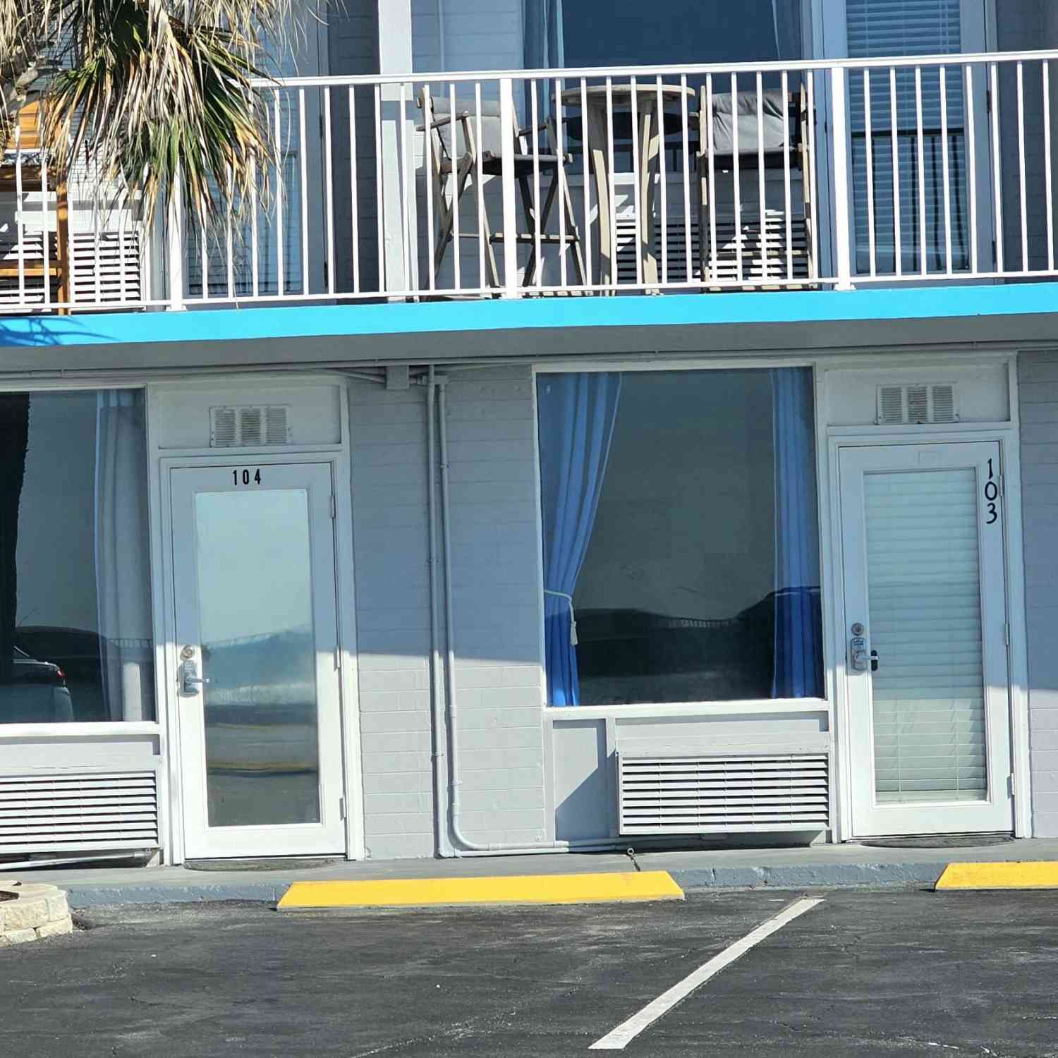 Condo For Sale - 1233 S Atlantic Avenue #1030<br/> Daytona Beach, FL 32118
