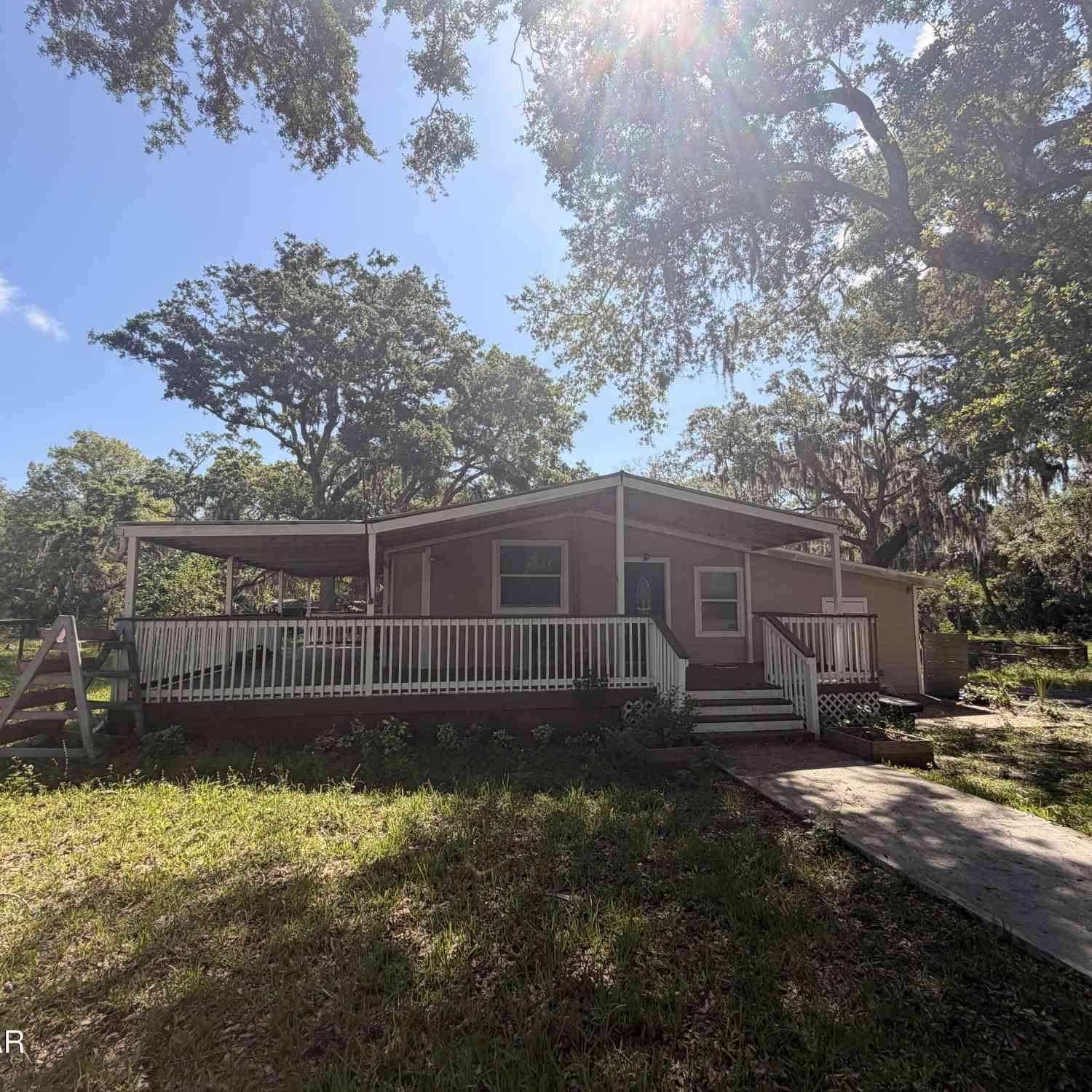Mobile Home For Sale - 685 Eagle Watch Road<br/> Oak Hill, FL 32759