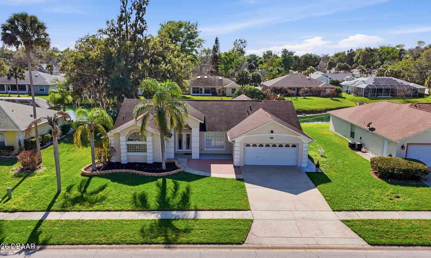 Homes For Sale - 23 Old Sunbeam Drive<br/> South Daytona, FL 32119