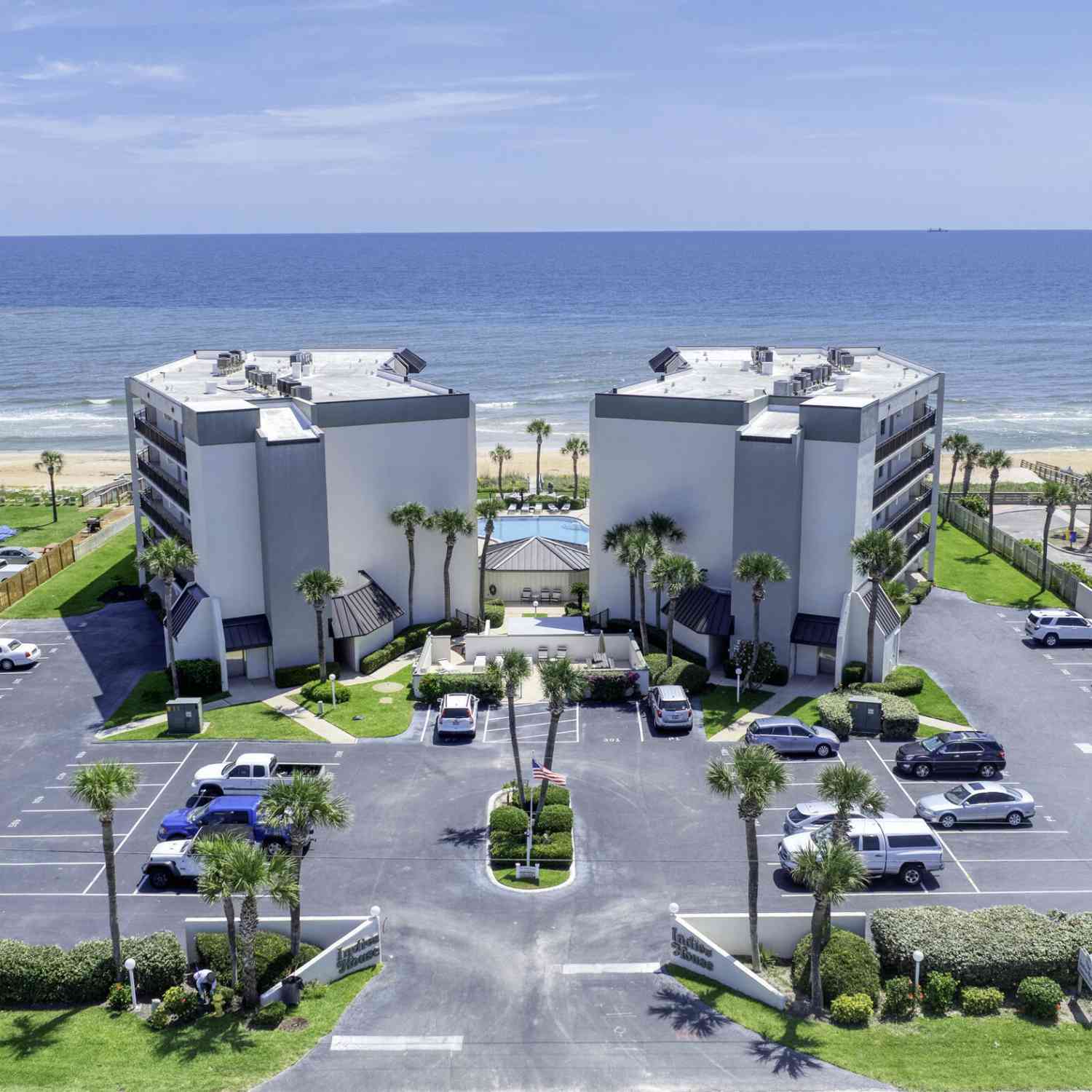 Condo For Sale - 1275 Ocean Shore Boulevard #203<br/> Ormond Beach, FL 32176