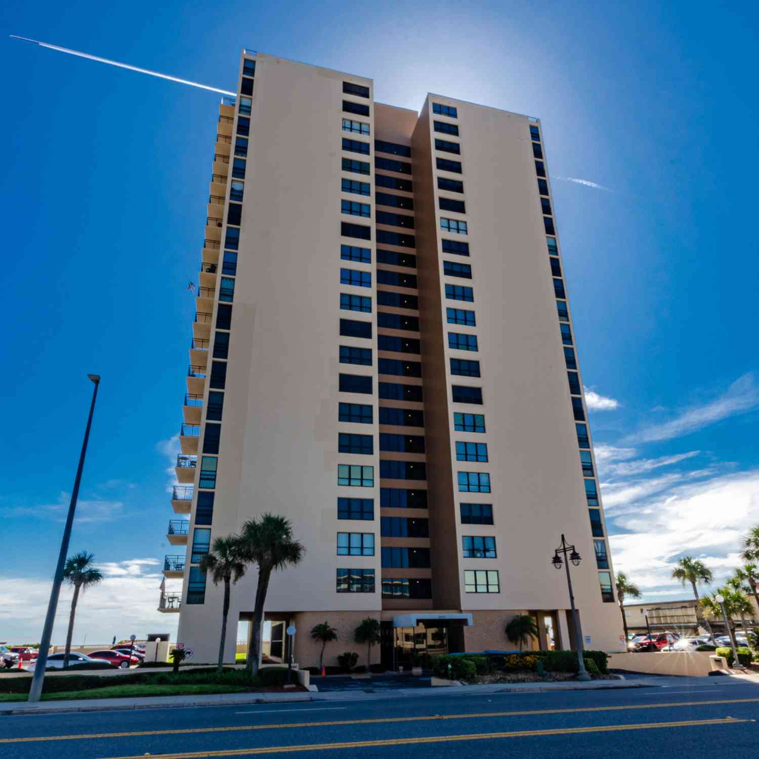 Condo For Rent - 3051 S Atlantic Avenue #505<br/> Daytona Beach Shores, FL 32118