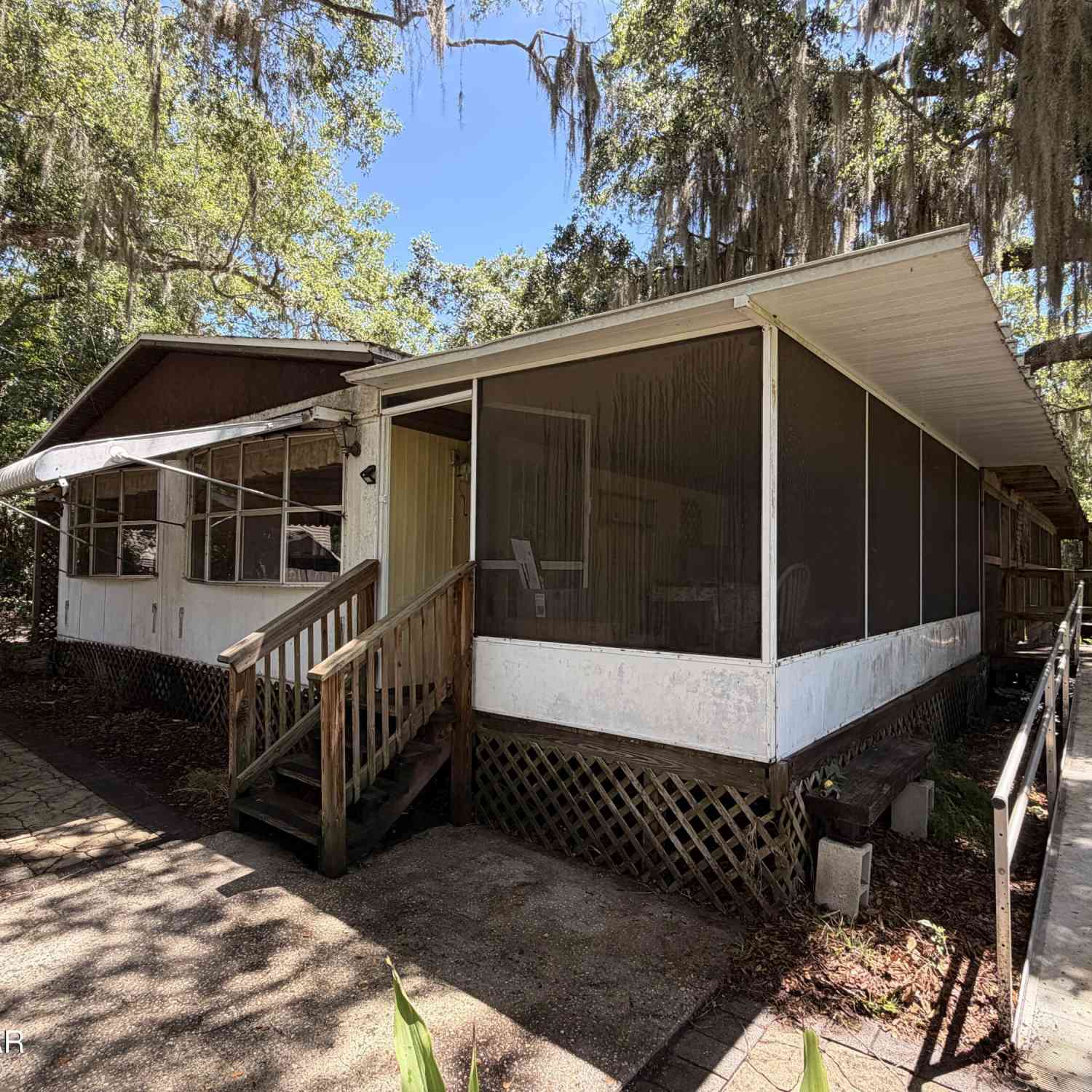 Mobile Home For Sale - 697 Eagle Watch Road<br/> Oak Hill, FL 32759