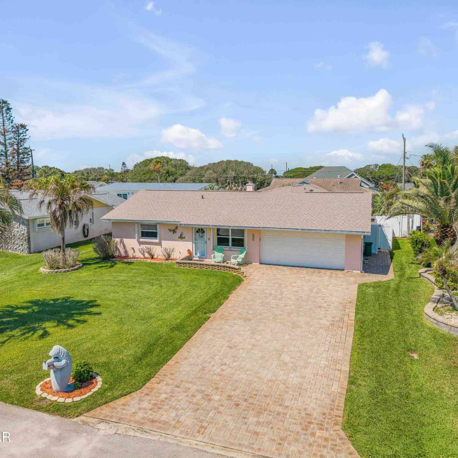 Homes For Sale - 4440 Katy Drive<br/> New Smyrna Beach, FL 32169