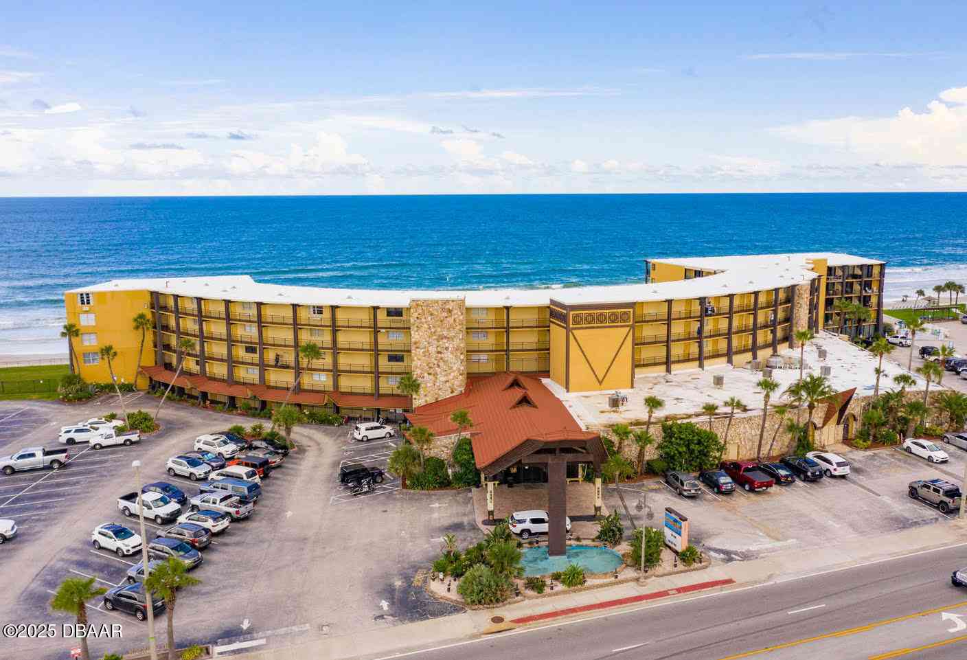 Condo For Sale - 2301 S Atlantic Avenue #320<br/> Daytona Beach Shores, FL 32118