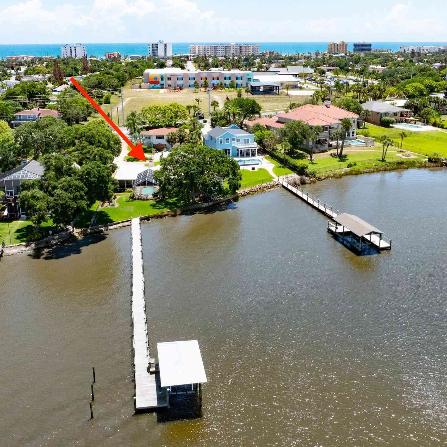 Homes For Sale - 1209 N Halifax Avenue<br/> Daytona Beach, FL 32118