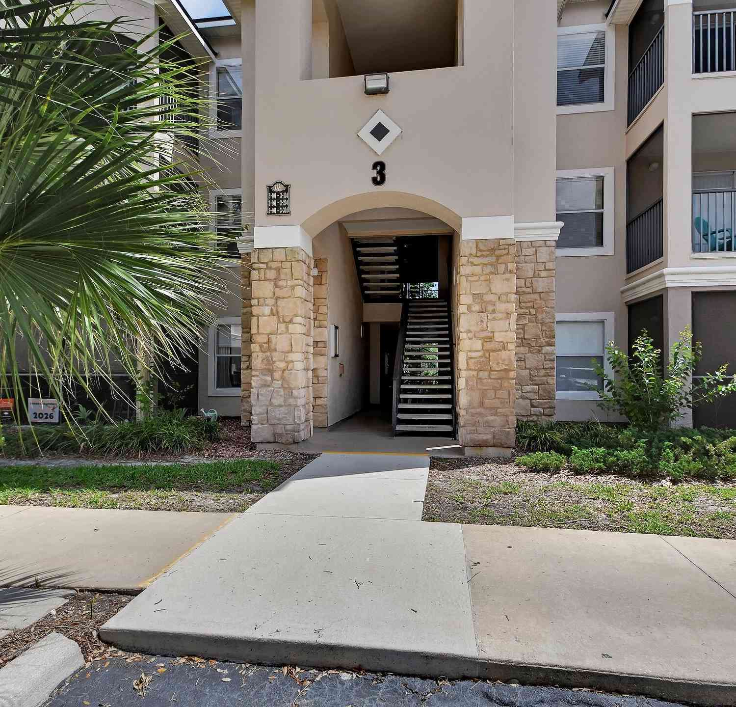 Condo For Sale - 940 Village Trail #3-201<br/> Port Orange, FL 32127