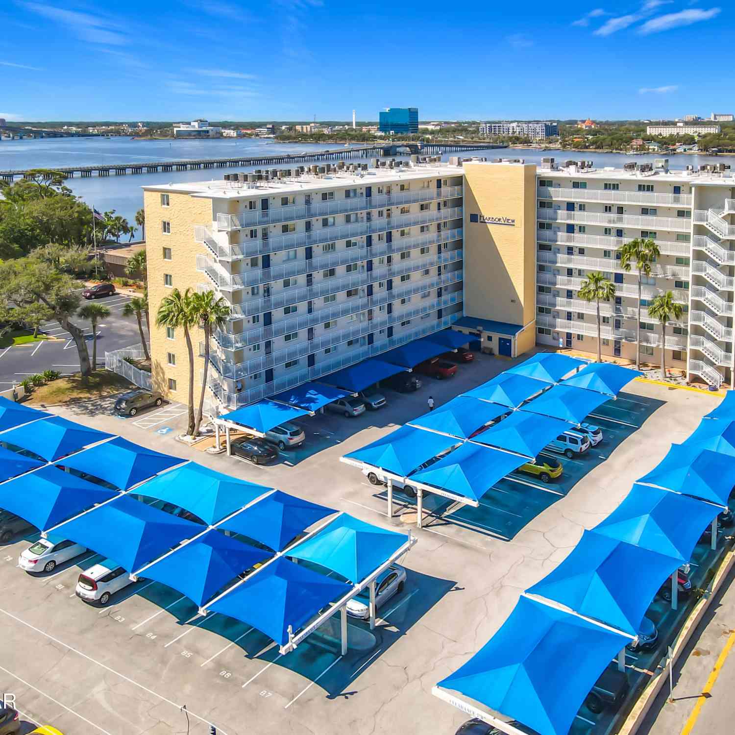 Condo For Sale - 145 N Halifax Avenue #304<br/> Daytona Beach, FL 32118