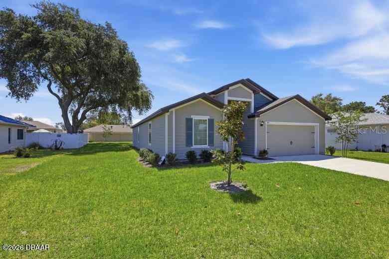 Homes For Sale - 48 Prattwood Lane<br/> Palm Coast, FL 32164