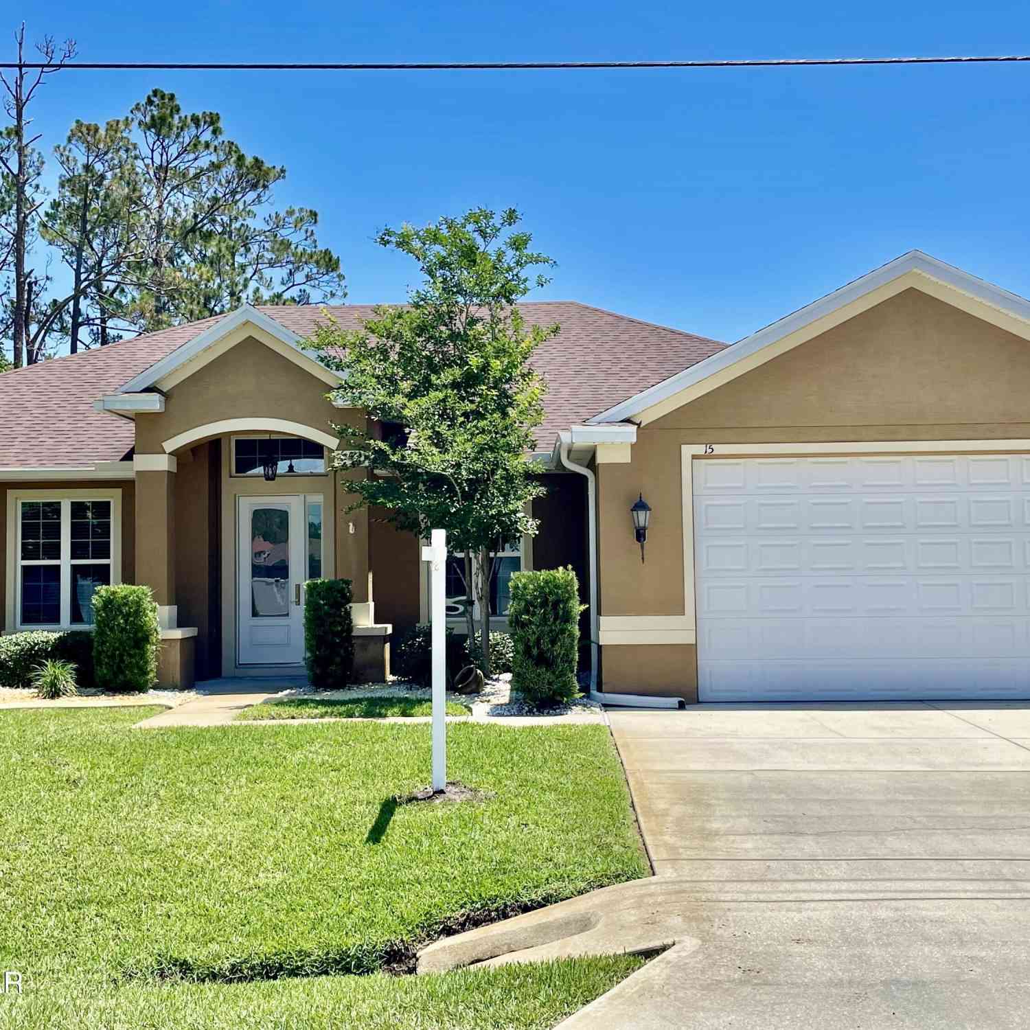 Homes For Sale - 15 Senseney Path<br/> Palm Coast, FL 32164