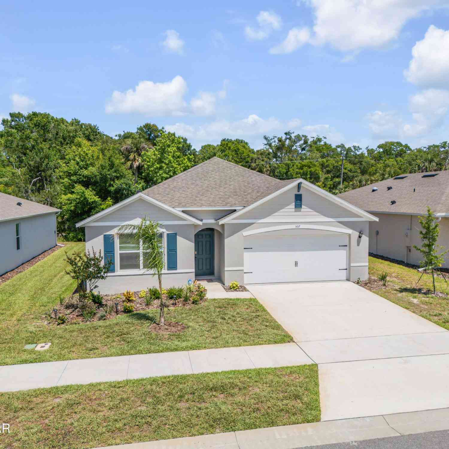 Homes For Sale - 507 Coronado Cove Road<br/> New Smyrna Beach, FL 32168