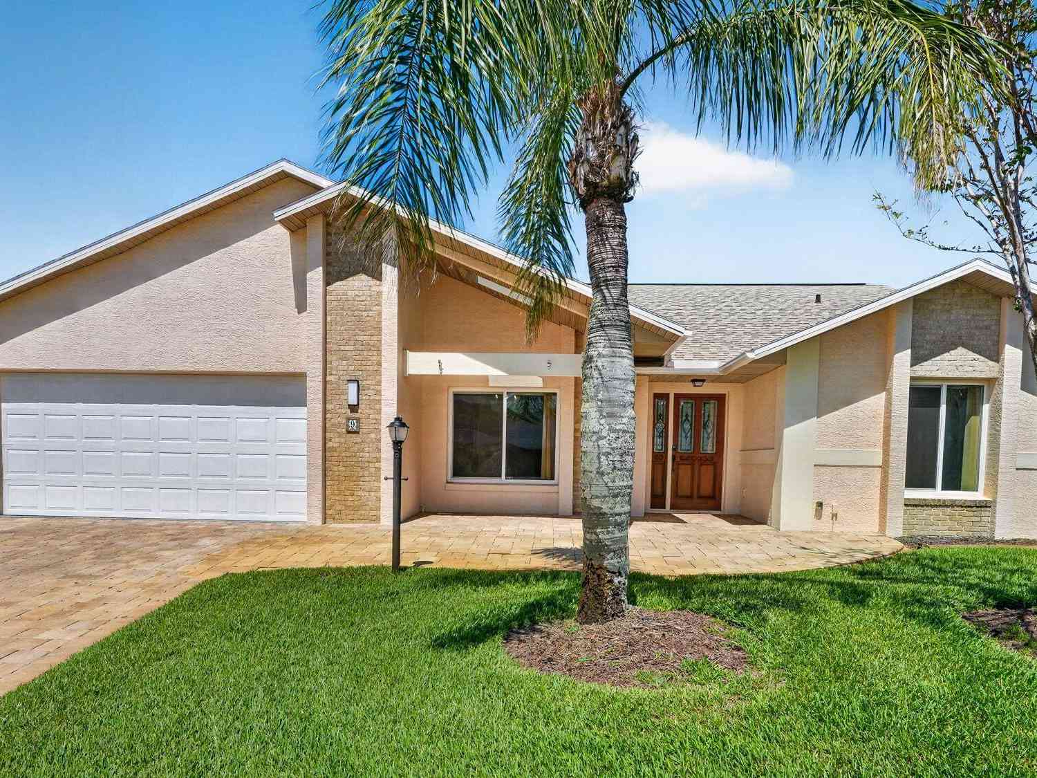 Homes For Sale - 9 Sand Dollar Drive<br/> Volusia County, Ormond Beach, FL 32176