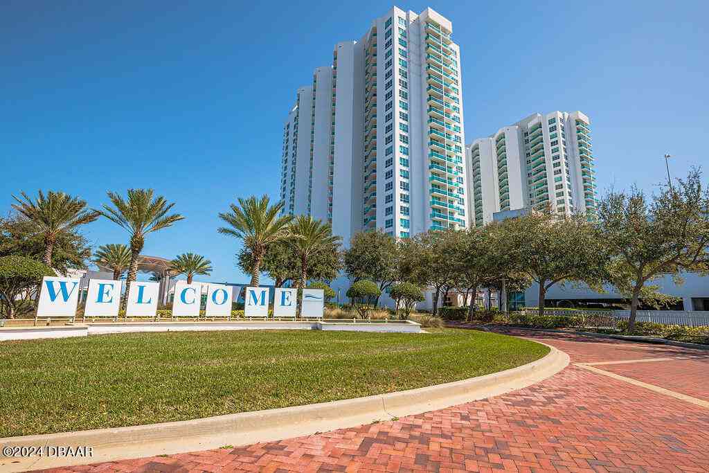 Condo For Rent - 241 Riverside Drive #2610<br/> Daytona Beach, FL 32117