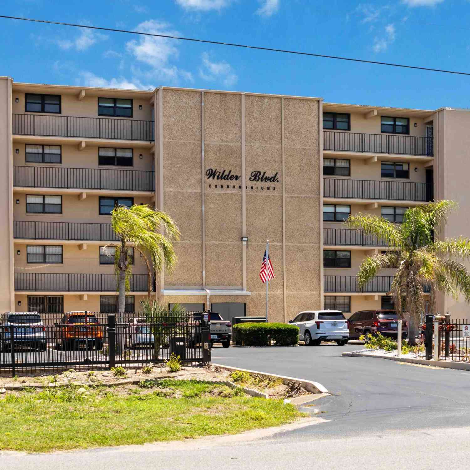 Condo For Sale - 327 Wilder Boulevard #B501<br/> Daytona Beach, FL 32114