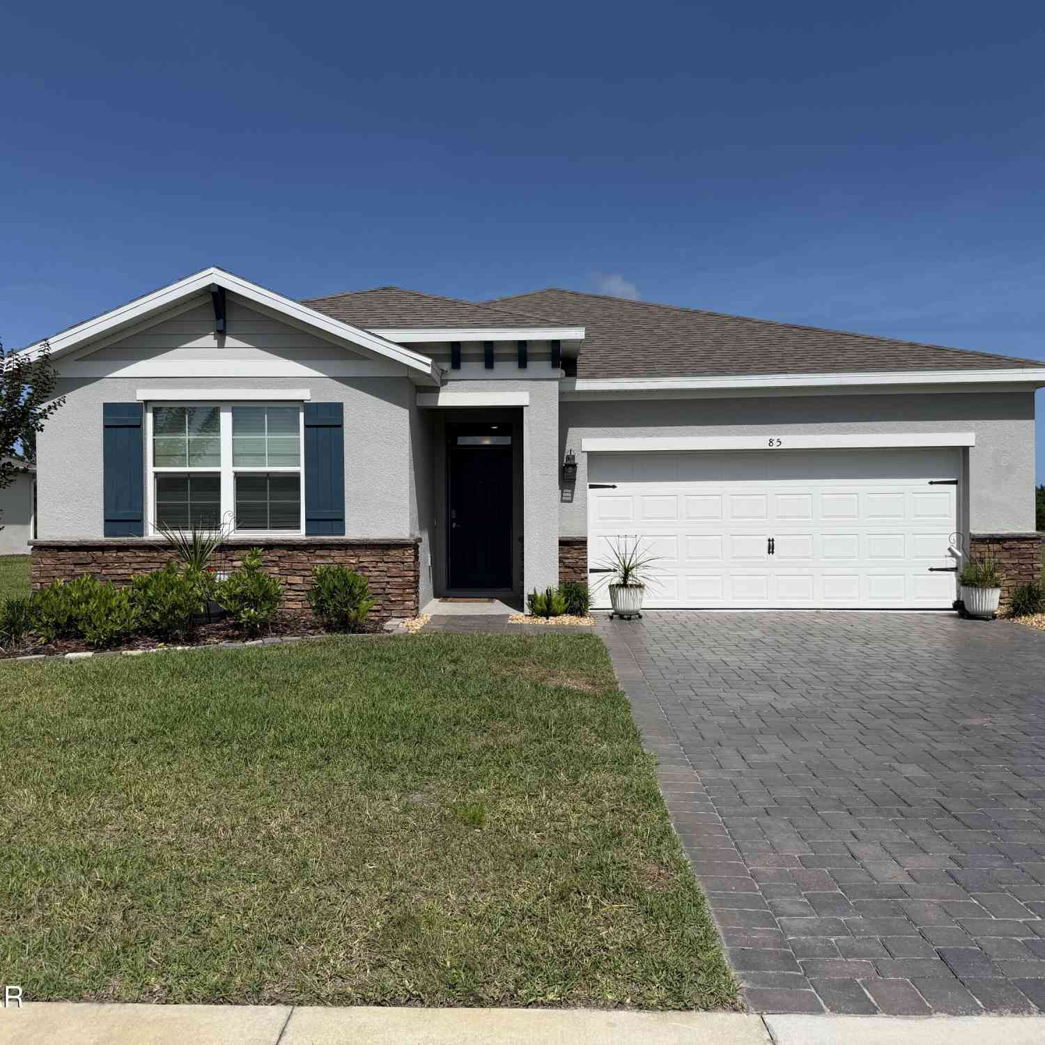 Homes For Sale - 85 Huntington Place<br/> Ormond Beach, FL 32174