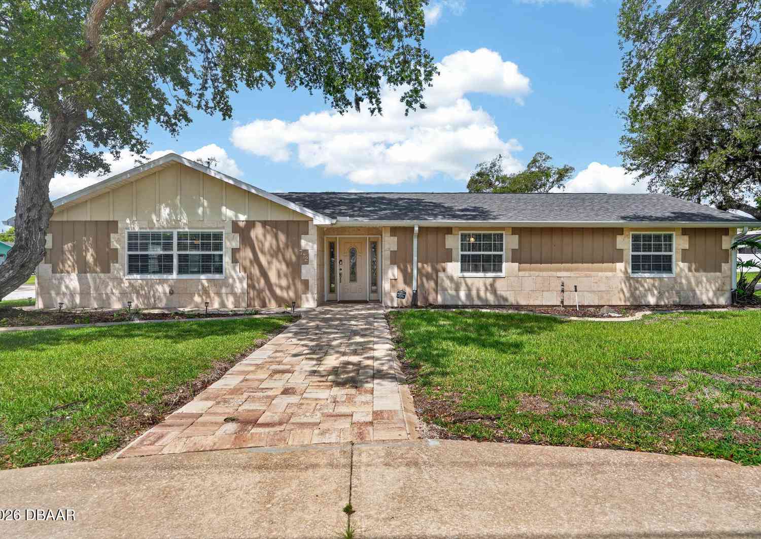 Homes For Sale - 772 N Beach Street<br/> Ormond Beach, FL 32174