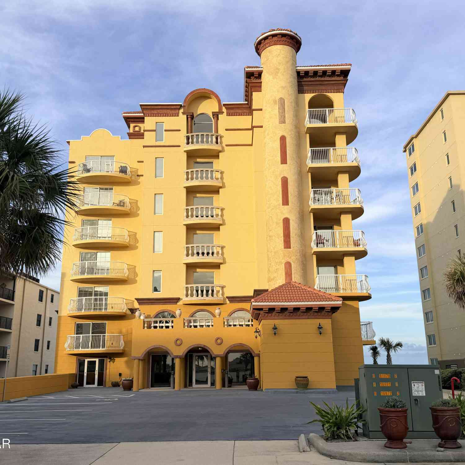 Condo For Sale - 3811 S Atlantic Avenue #502<br/> Daytona Beach Shores, FL 32118