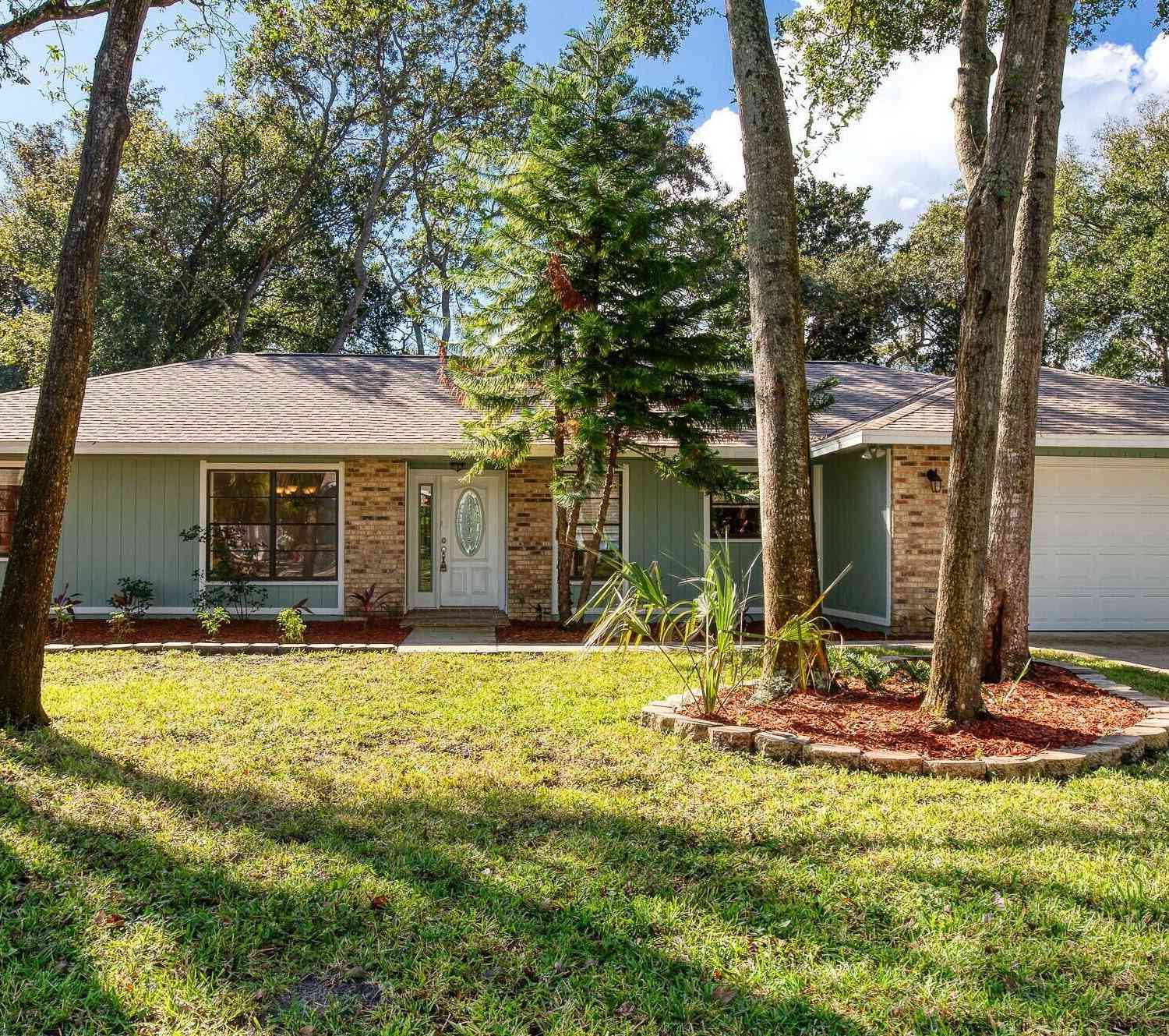 Homes For Sale - 1116 Sherbourne Way<br/> Ormond Beach, FL 32174