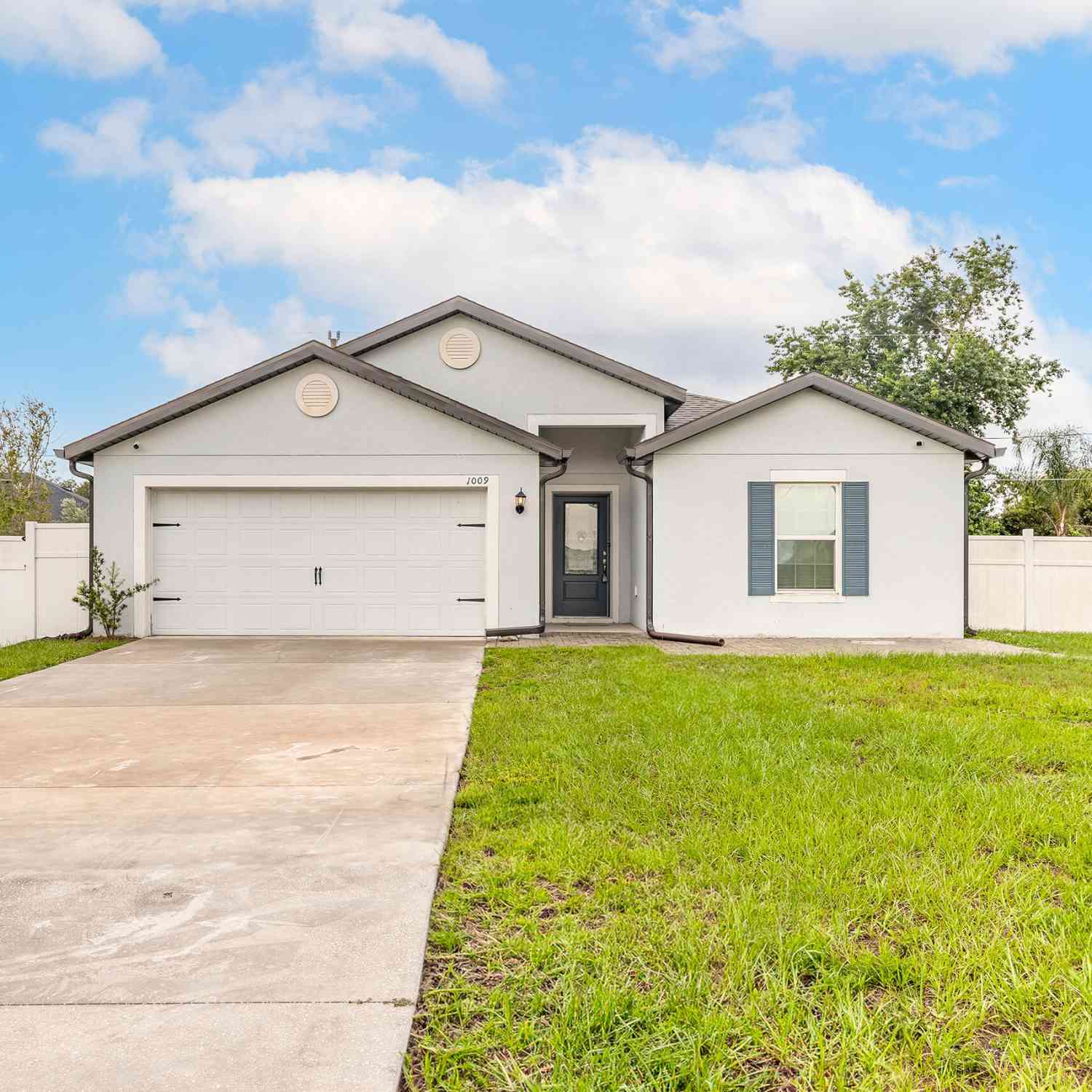 Homes For Rent - 1009 Rosetta Drive<br/> Deltona, FL 32725
