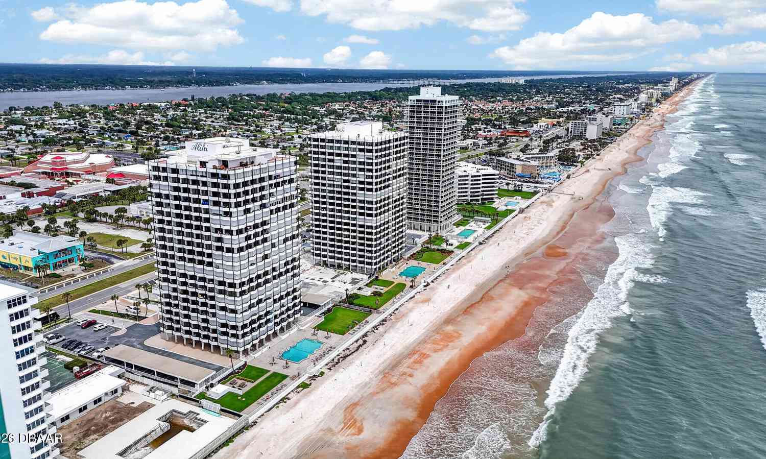 Condo For Sale - 2828 N Atlantic Avenue #1804<br/> Daytona Beach, FL 32118