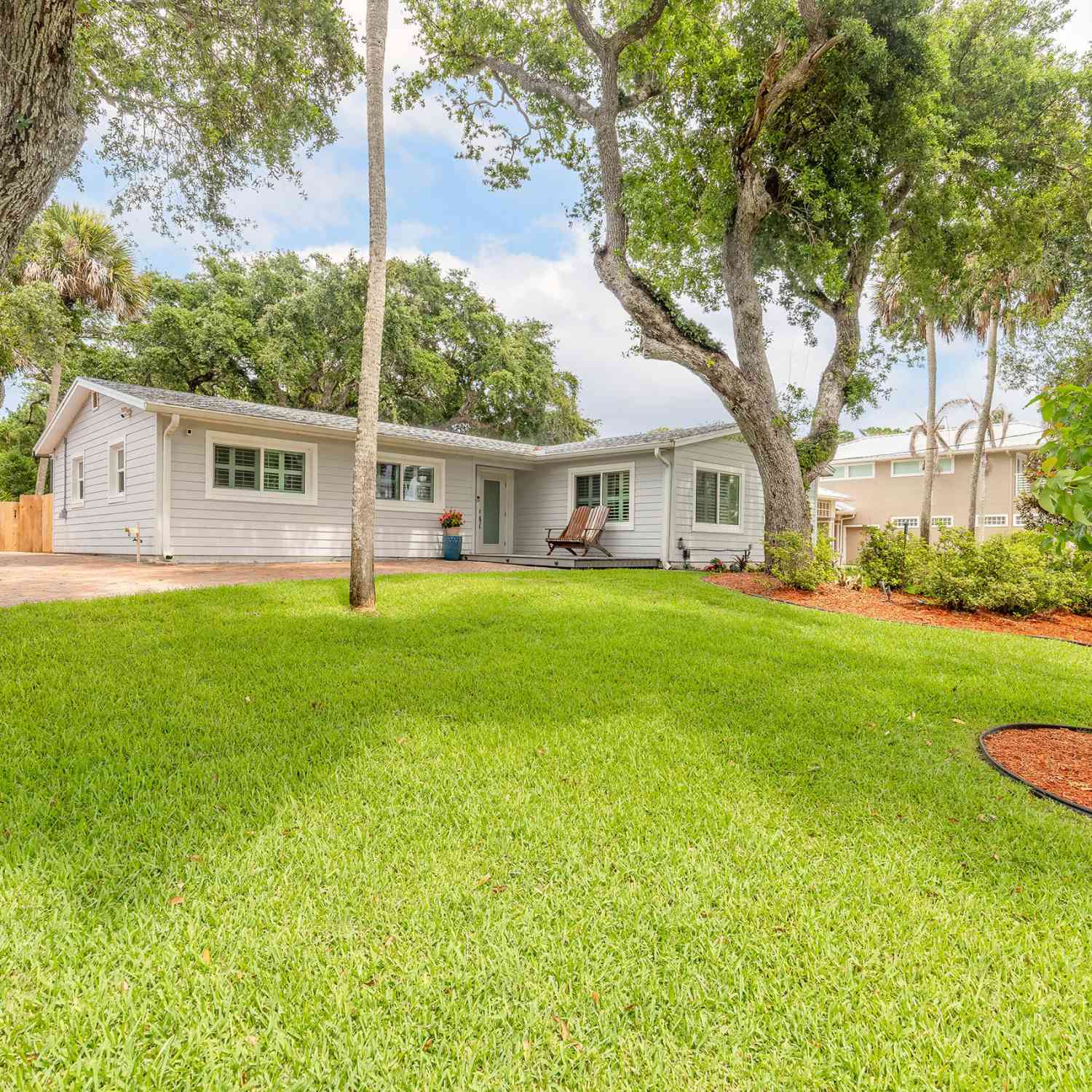 Homes For Sale - 4181 Saxon Drive<br/> Volusia County, New Smyrna Beach, FL 32169