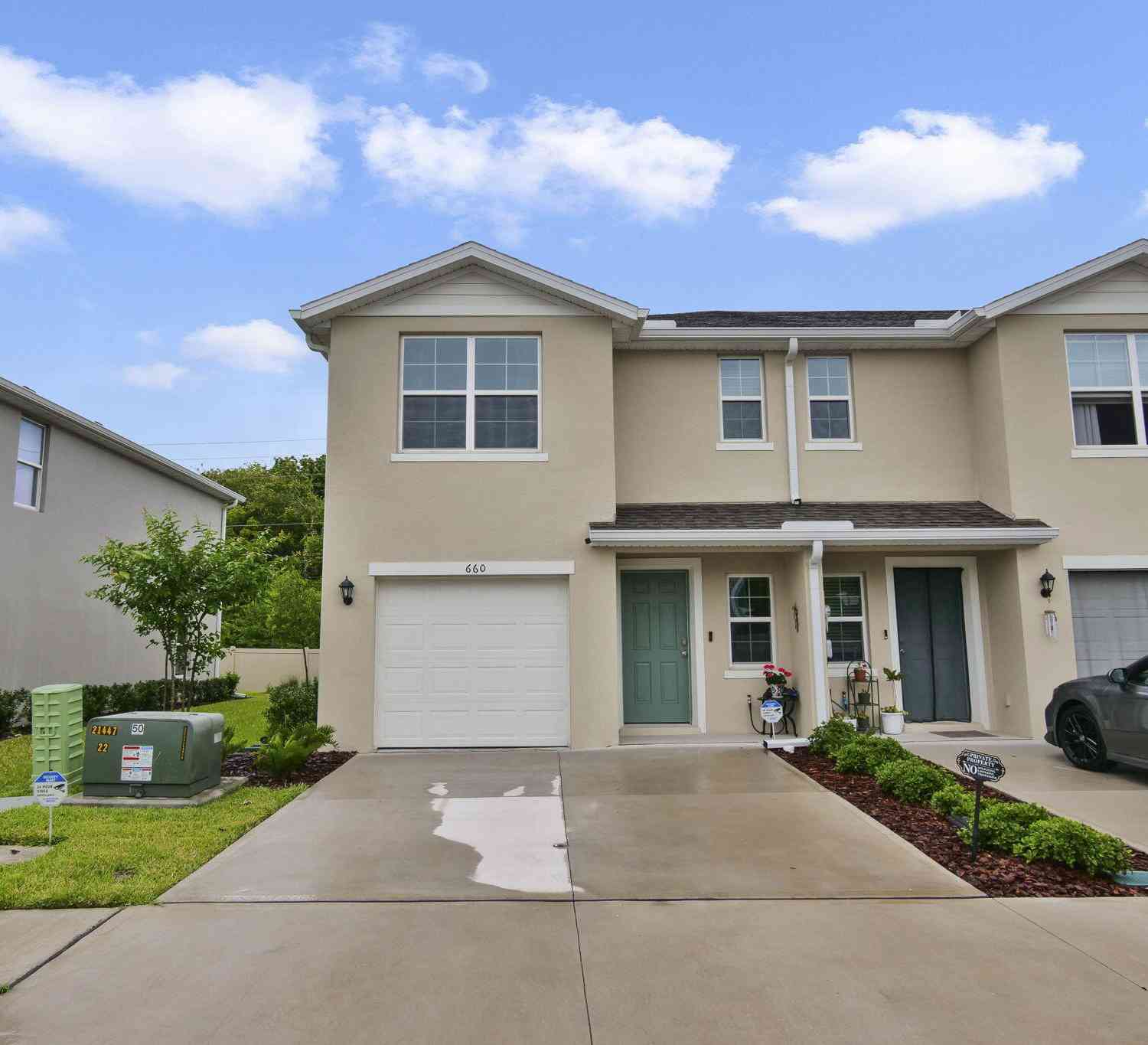 Townhouse For Sale - 660 Moscato Drive<br/> Holly Hill, FL 32117