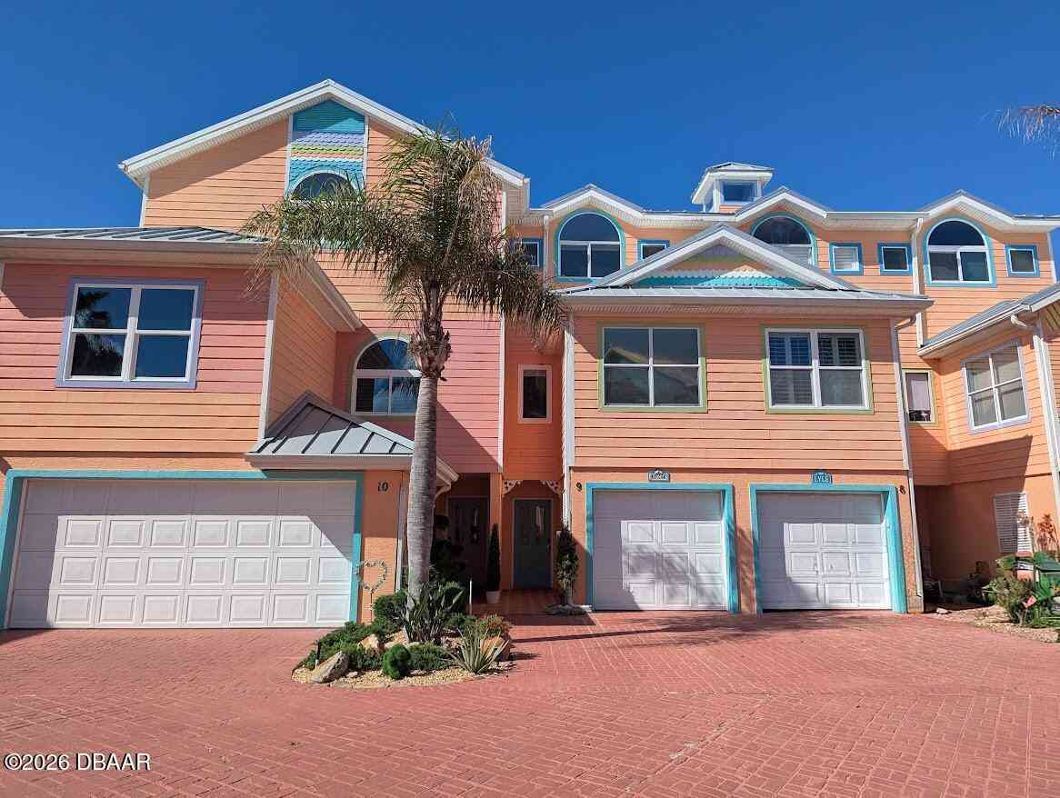Condo For Sale - 3000 Ocean Shore Boulevard #9<br/> Ormond Beach, FL 32176