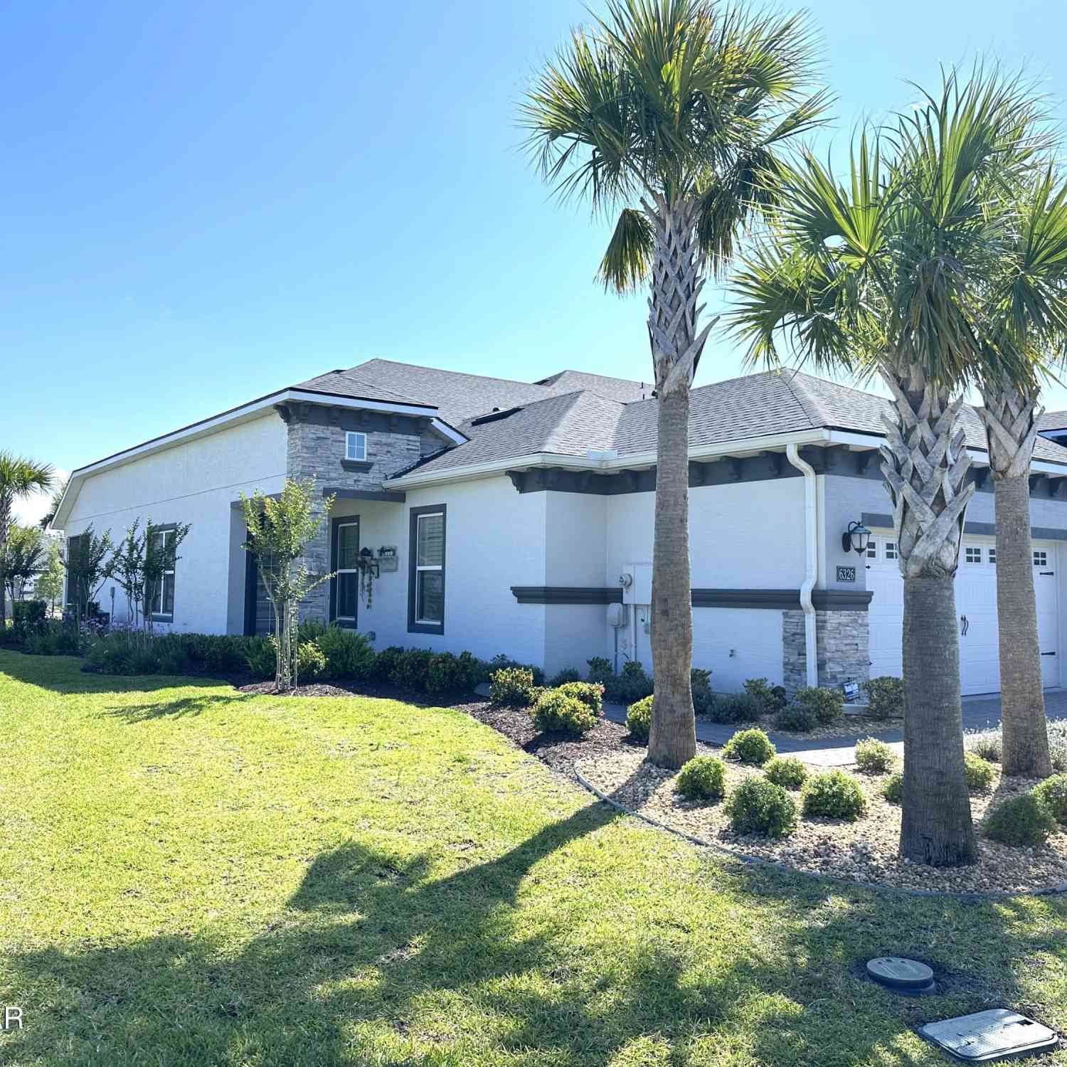 Townhouse For Rent - 6326 Hanfield Drive<br/> Port Orange, FL 32128