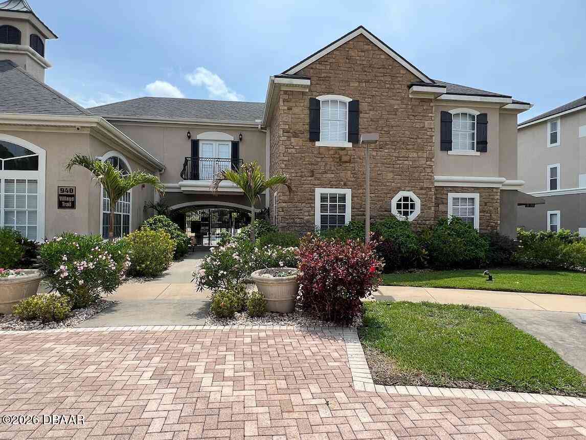 Condo For Sale - 940 Village Trail #2-208<br/> Port Orange, FL 32127