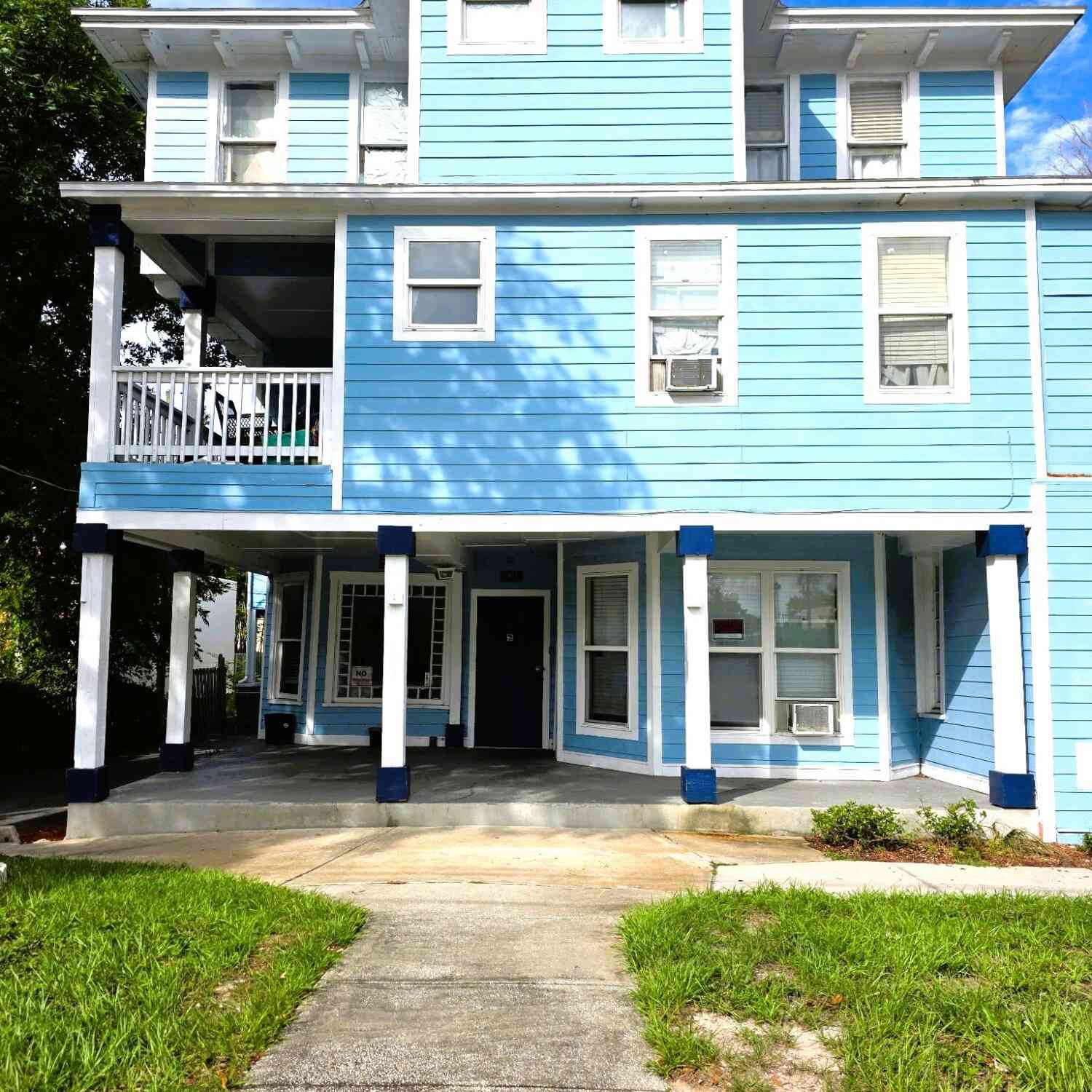 Multifamily For Rent - 209 S Ridgewood Avenue<br/> Daytona Beach, FL 32114
