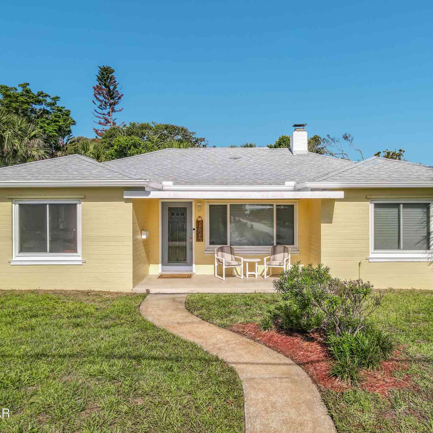 Homes For Rent - 1621 N Oleander Avenue<br/> Daytona Beach, FL 32118