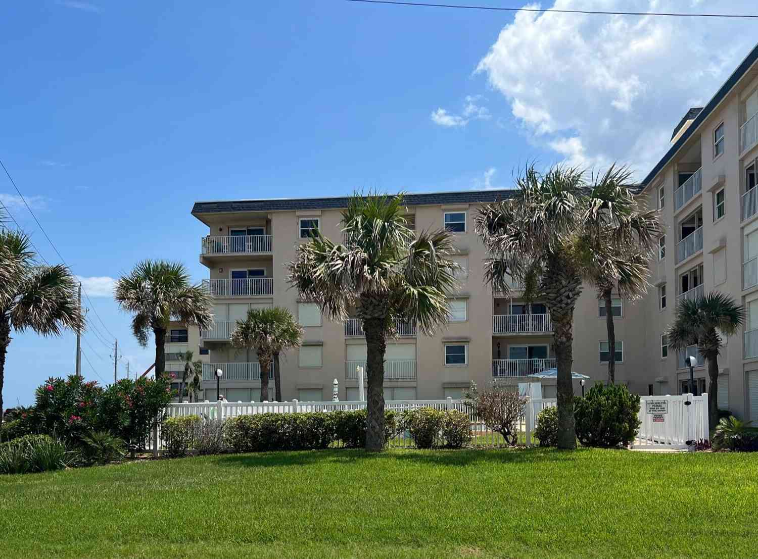 Condo For Sale - 2294 Ocean Shore Boulevard #5010<br/> Ormond Beach, FL 32176
