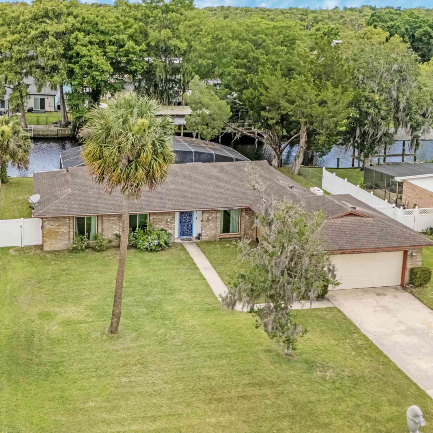 Homes For Sale - 5 Waterberry Circle<br/> Ormond Beach, FL 32174