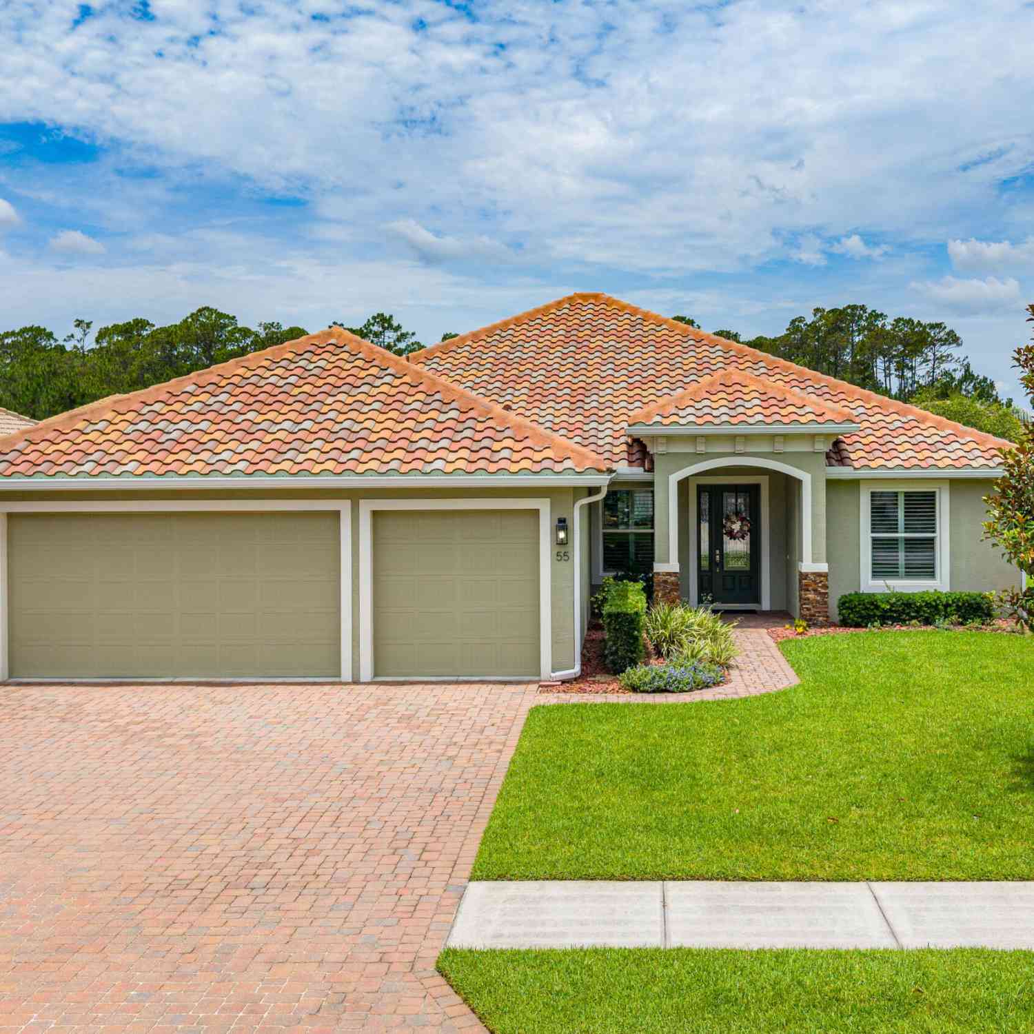 Homes For Sale - 55 Thornhill Chase Circle<br/> Ormond Beach, FL 32174
