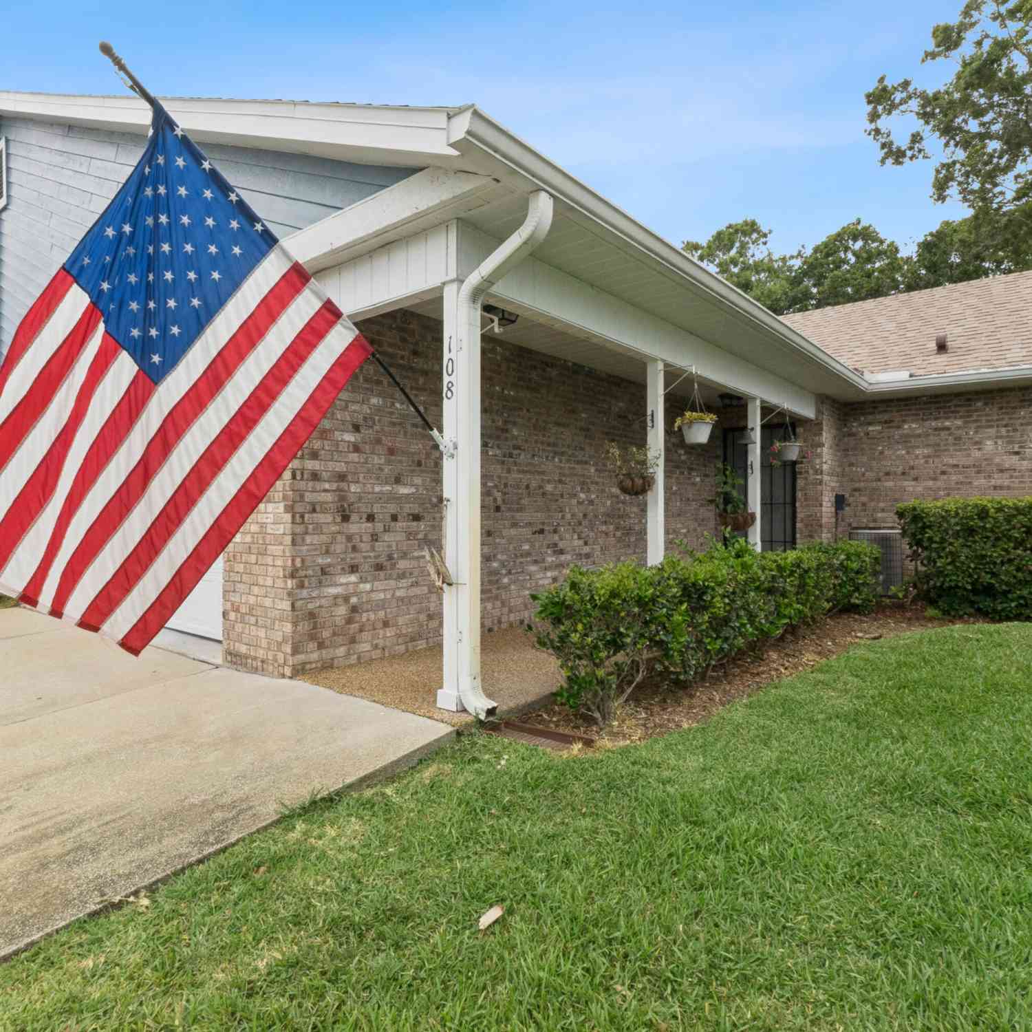 Condo For Sale - 108 Duck Hawk Circle<br/> Daytona Beach, FL 32119