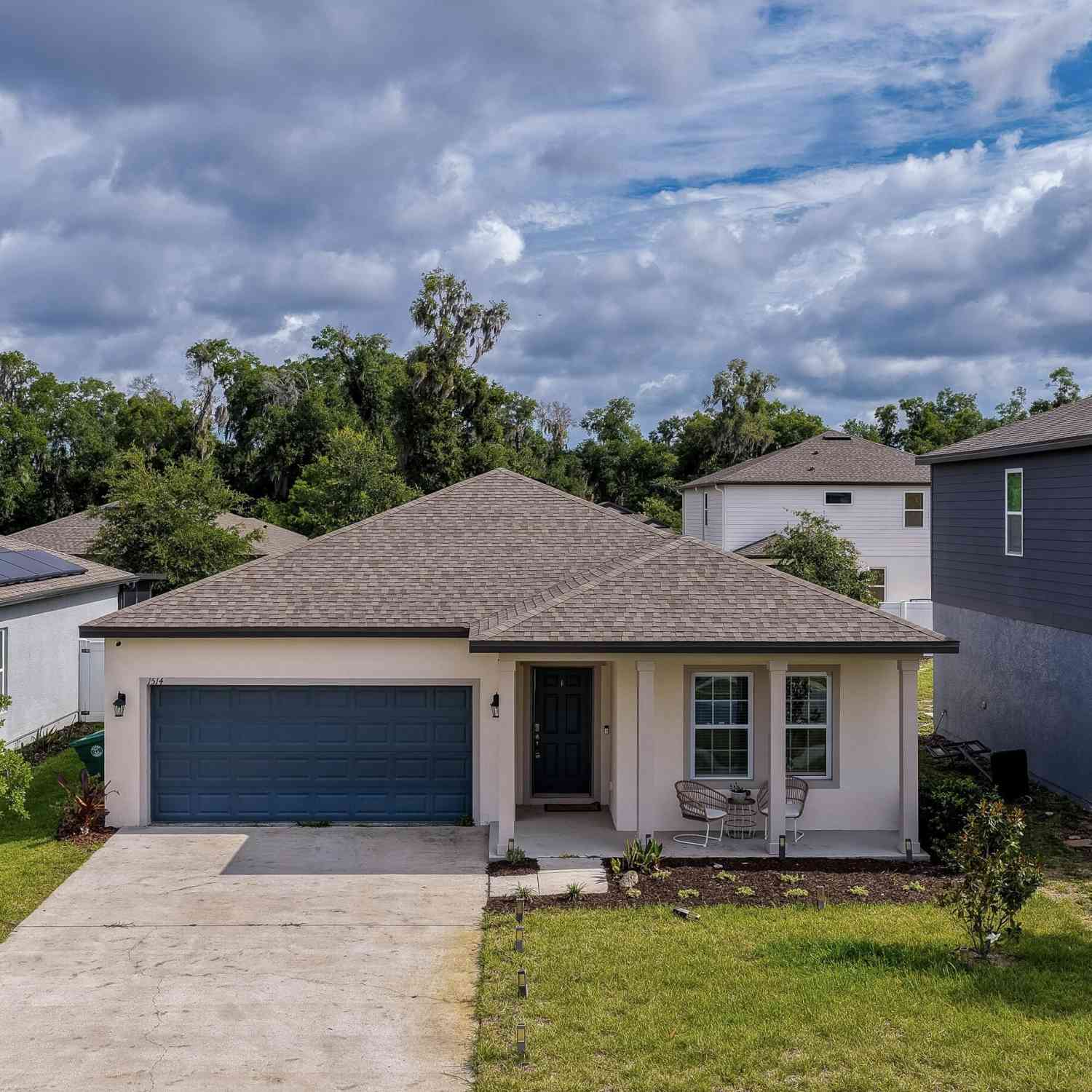 Homes For Sale - 1514 Playwright Drive<br/> DeLand, FL 32720