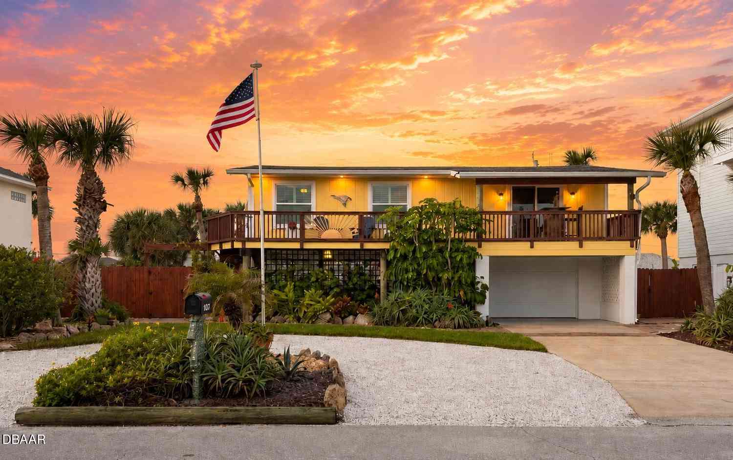 Homes For Sale - 4638 Van Kleeck Drive<br/> New Smyrna Beach, FL 32169