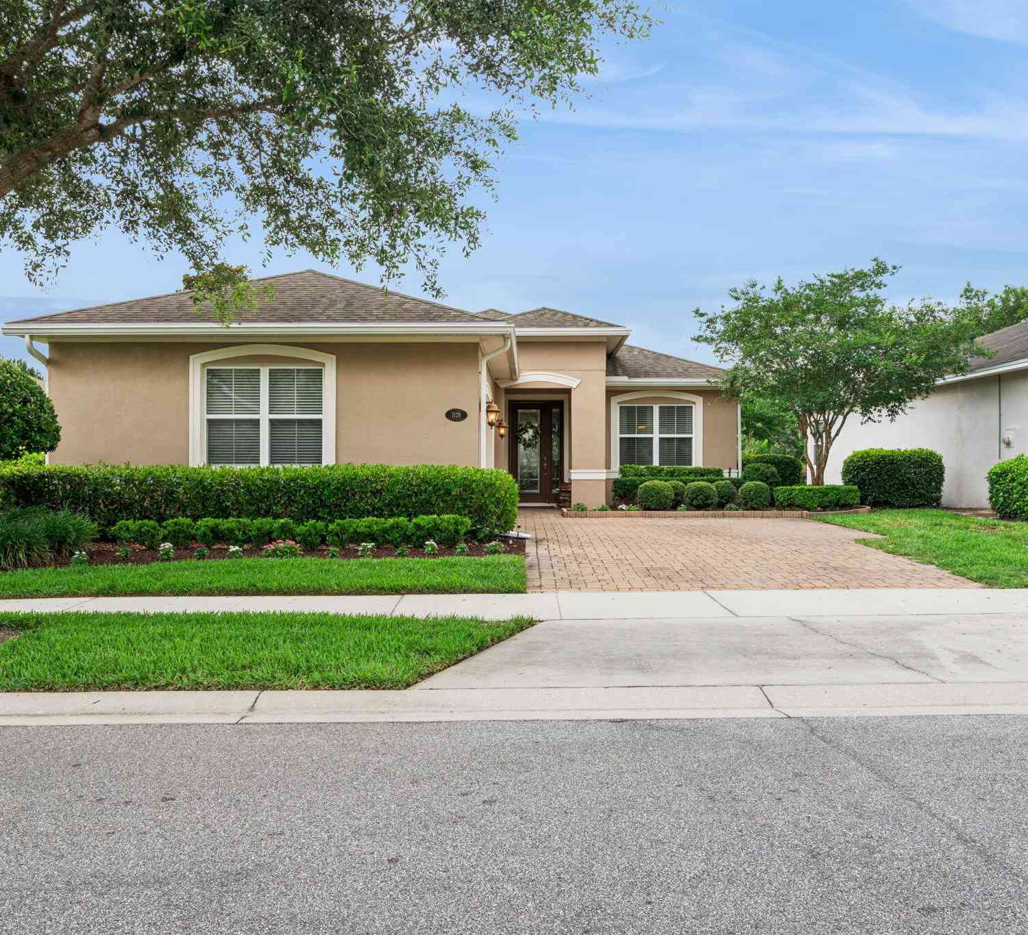 Homes For Sale - 1129 Gardenshire Lane<br/> DeLand, FL 32724