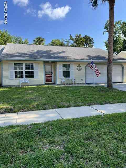 Homes For Sale - 1102 Oak Forest Circle<br/> Port Orange, FL 32129