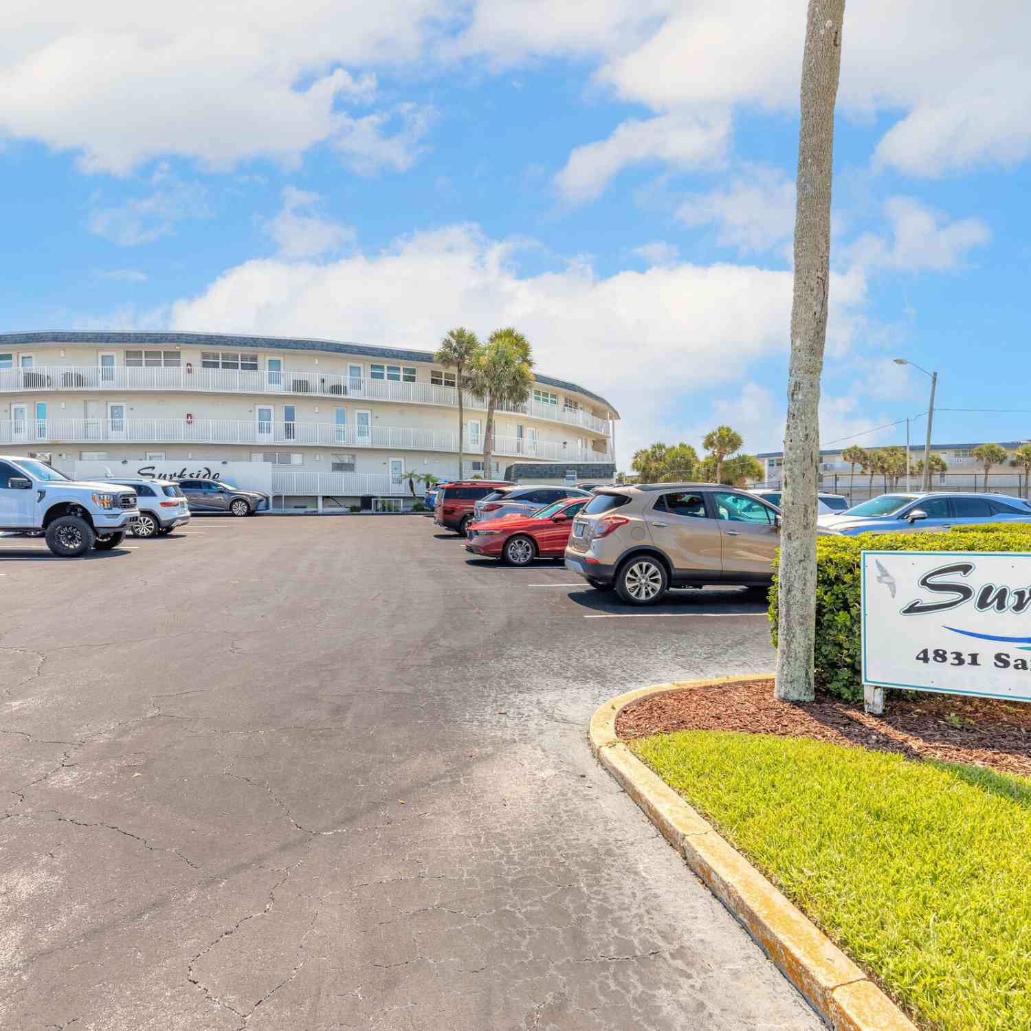 Condo For Sale - 4831 Saxon Drive #1040<br/> New Smyrna Beach, FL 32169