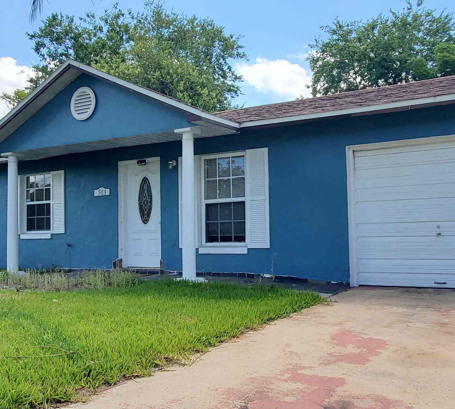 Homes For Sale - 963 Madison Avenue<br/> Daytona Beach, FL 32114