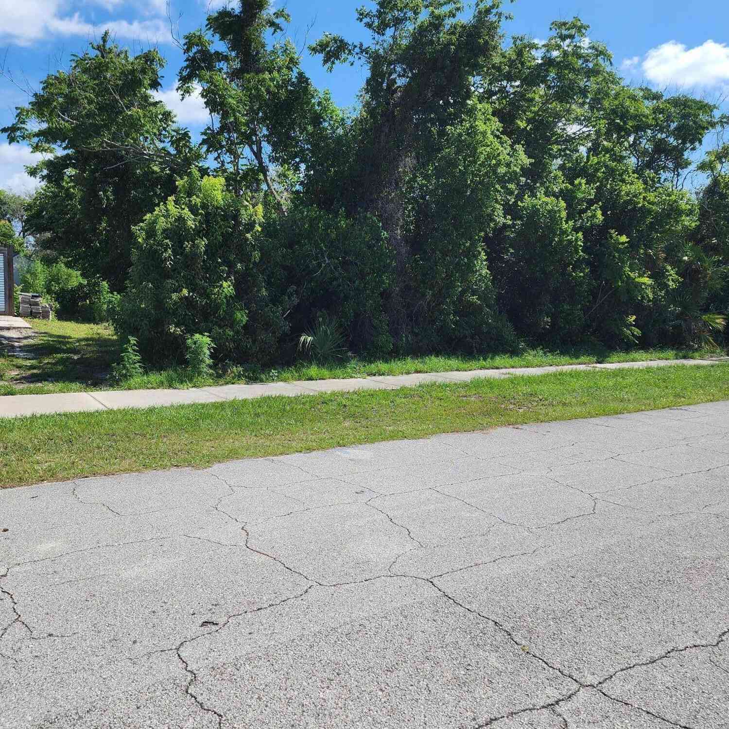 Vacant Land For Sale - 3058 Kirkland Street<br/> Deltona, FL 32738