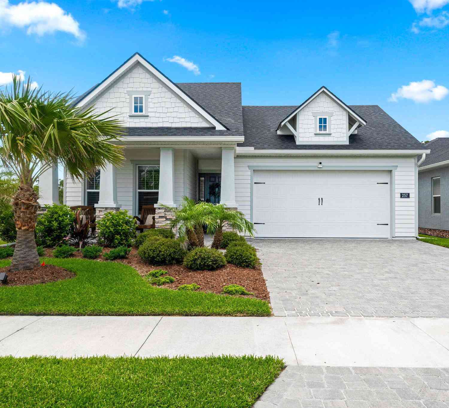 Homes For Sale - 257 Mosaic Boulevard<br/> Daytona Beach, FL 32124
