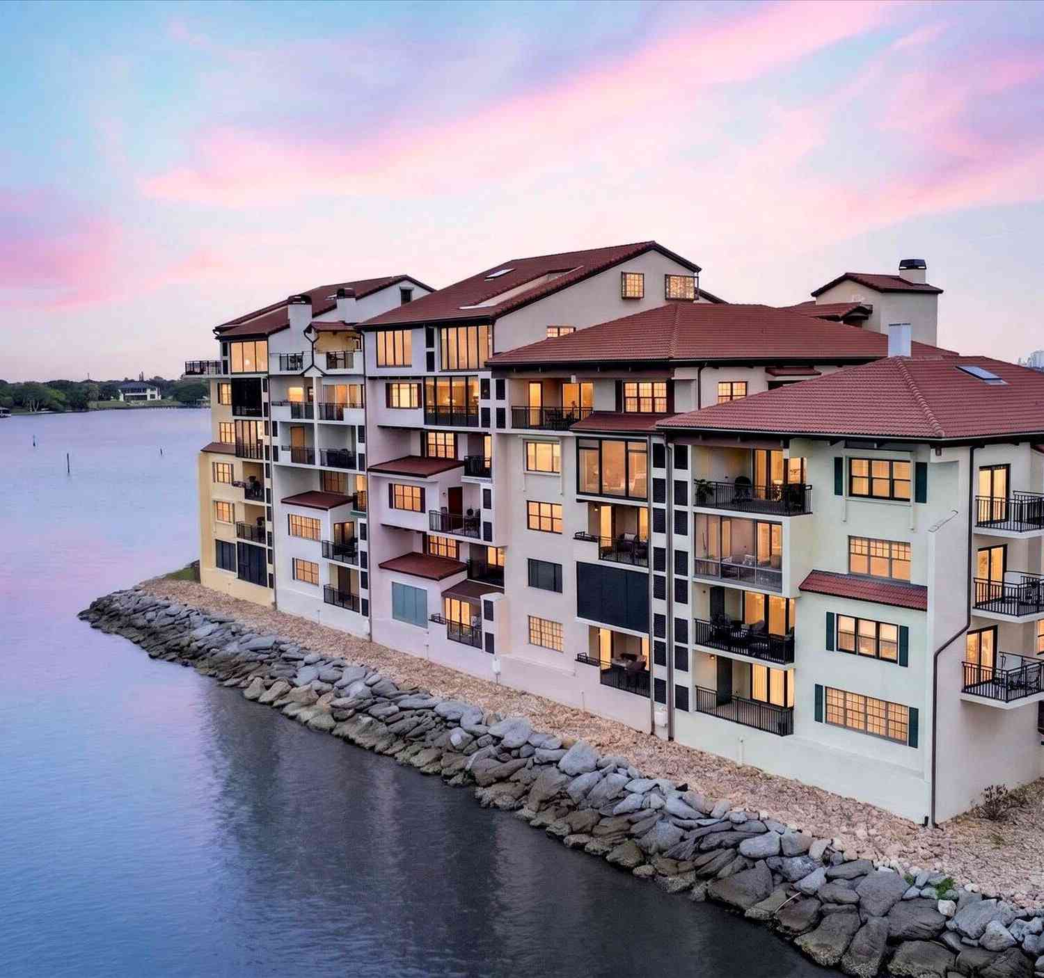 Condo For Sale - 744 Marina Point Drive<br/> Daytona Beach, FL 32114
