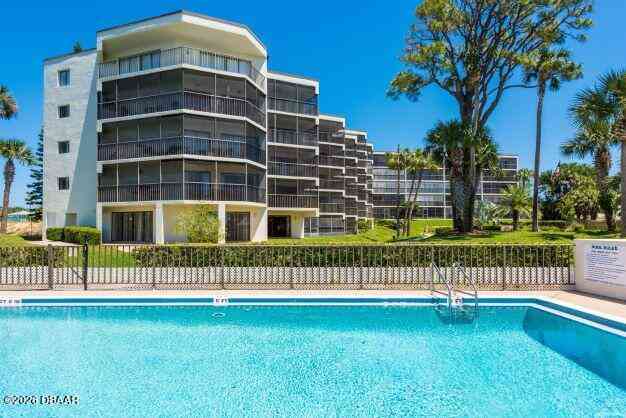 Condo For Sale - 944 S Peninsula Drive #108R<br/> Daytona Beach, FL 32118
