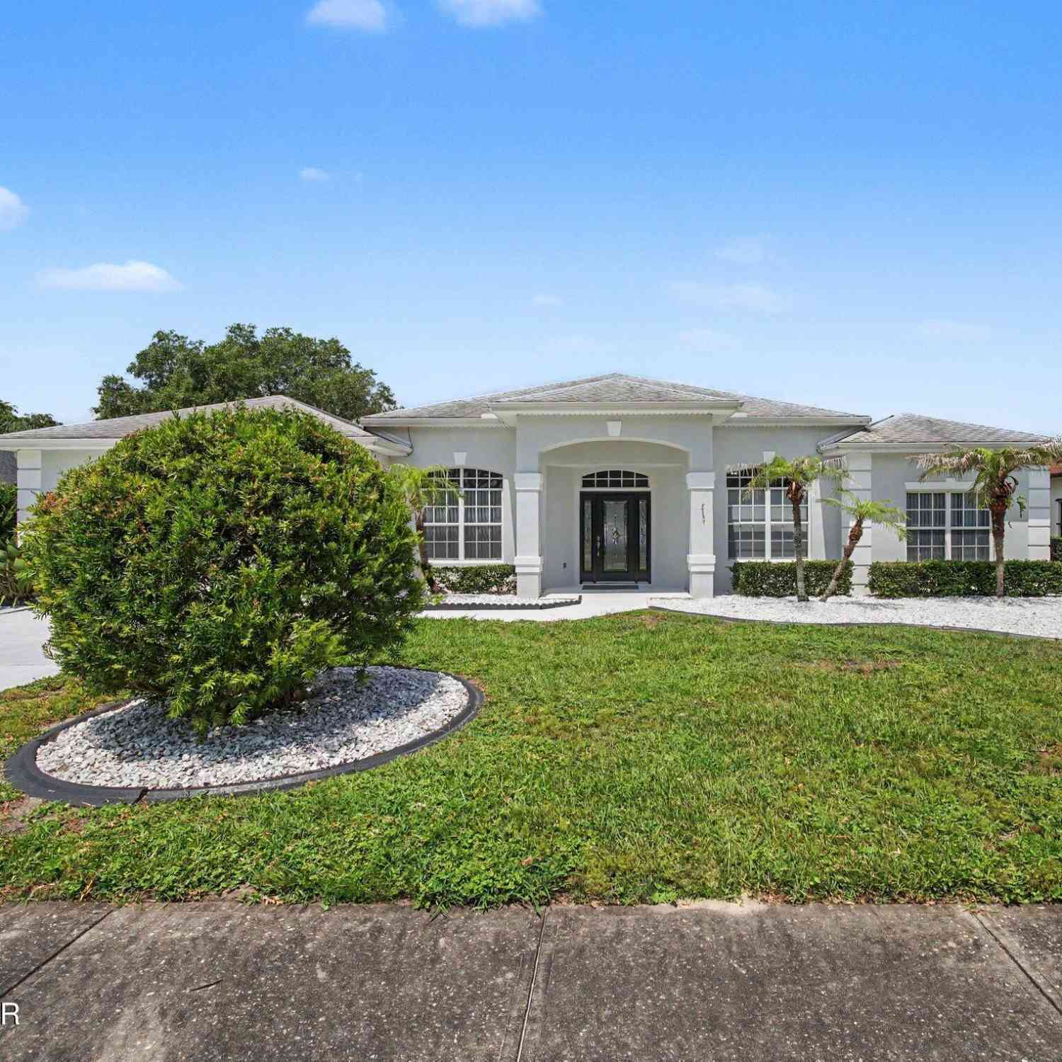 Homes For Sale - 6079 Red Stag Drive<br/> Port Orange, FL 32128