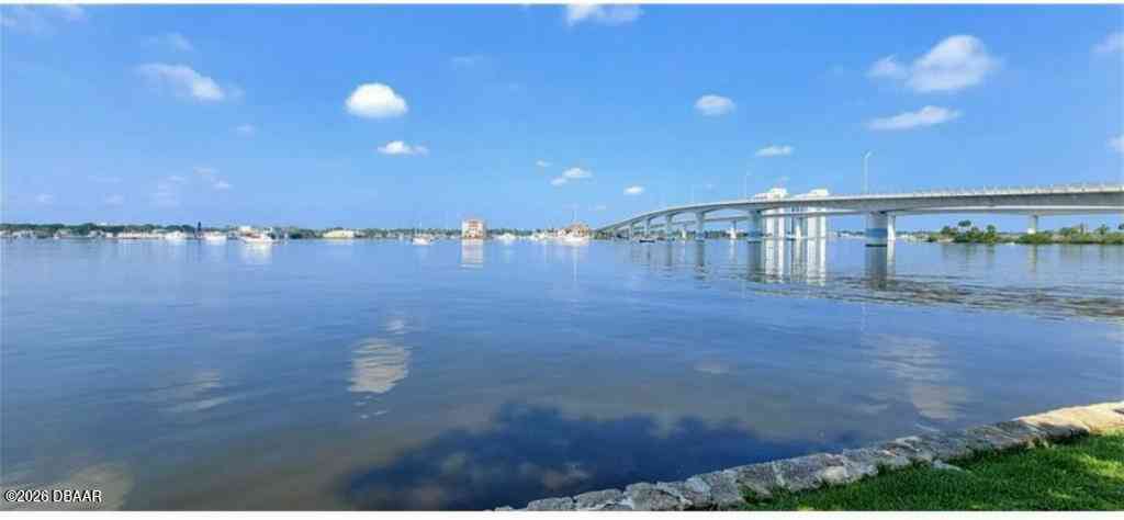 Condo For Sale - 415 N Halifax Avenue #303<br/> Daytona Beach, FL 32118
