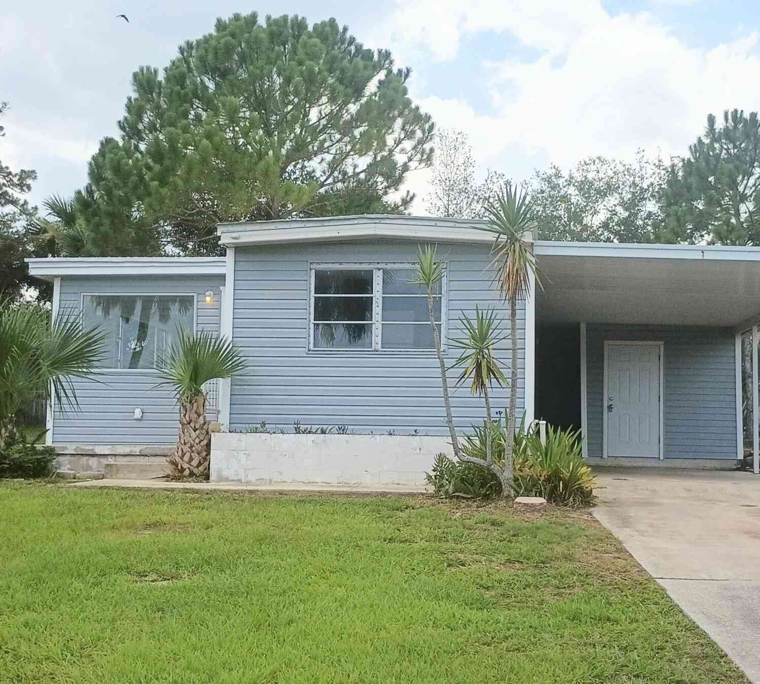 Mobile Home For Sale - 5329 Landis Avenue<br/> Port Orange, FL 32127
