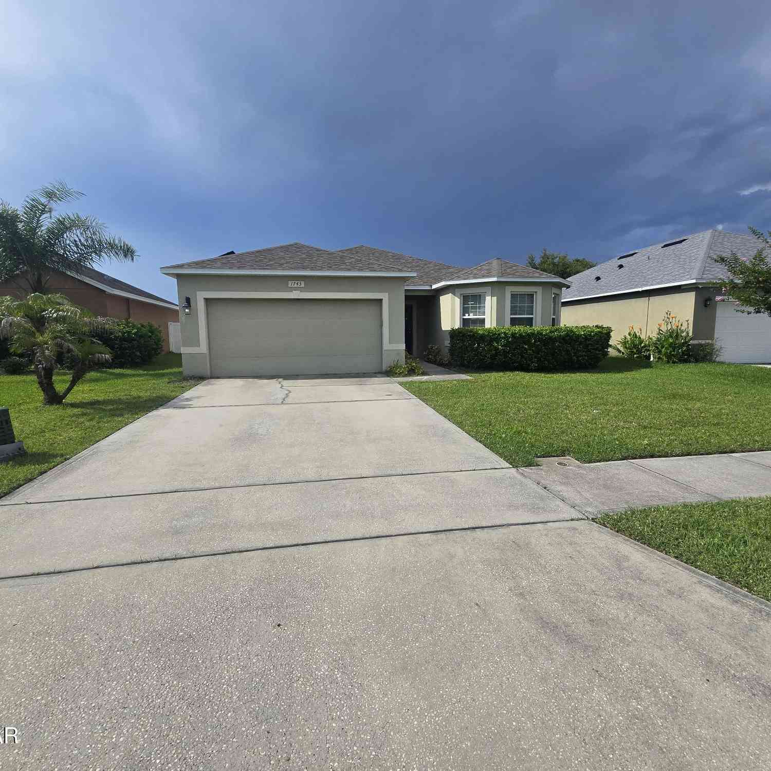 Homes For Sale - 1743 Savannah Lane<br/> Port Orange, FL 32128